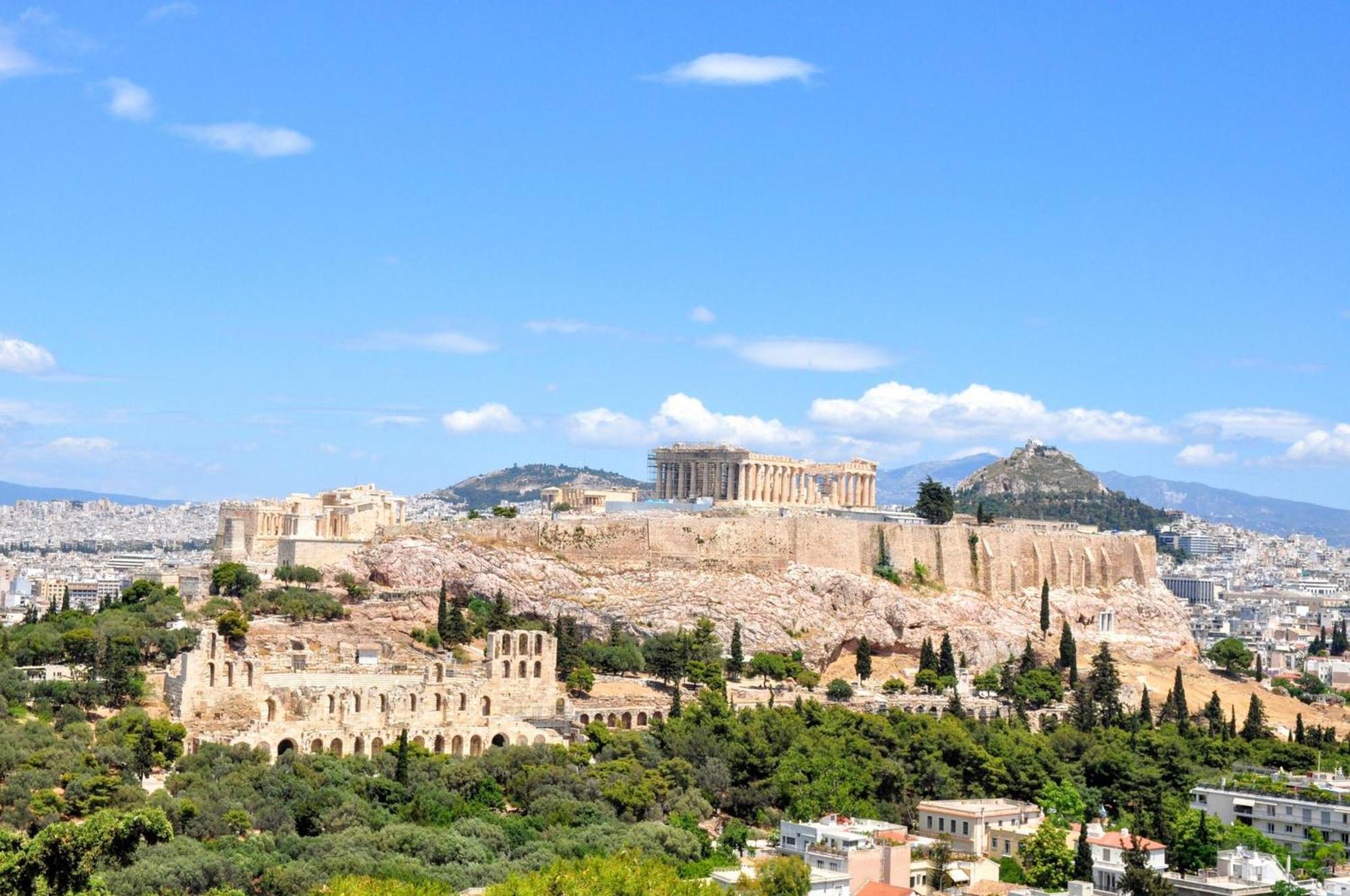 Elegant Apartment Under The Acropolis Atenas Exterior foto