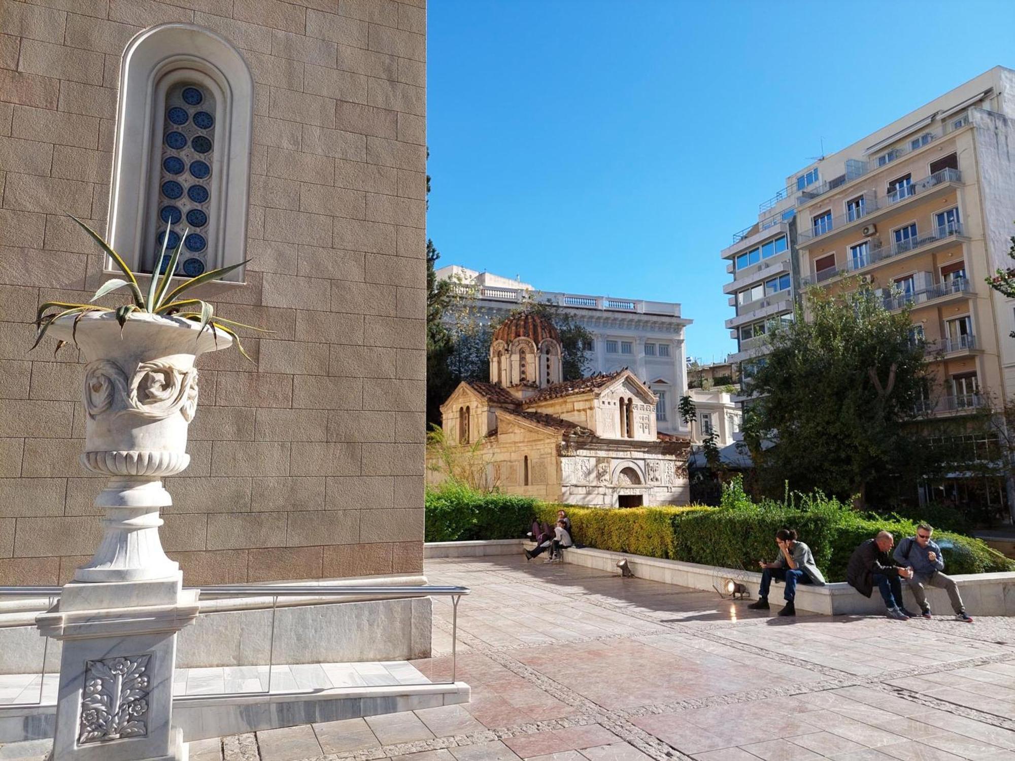 Elegant Apartment Under The Acropolis Atenas Exterior foto