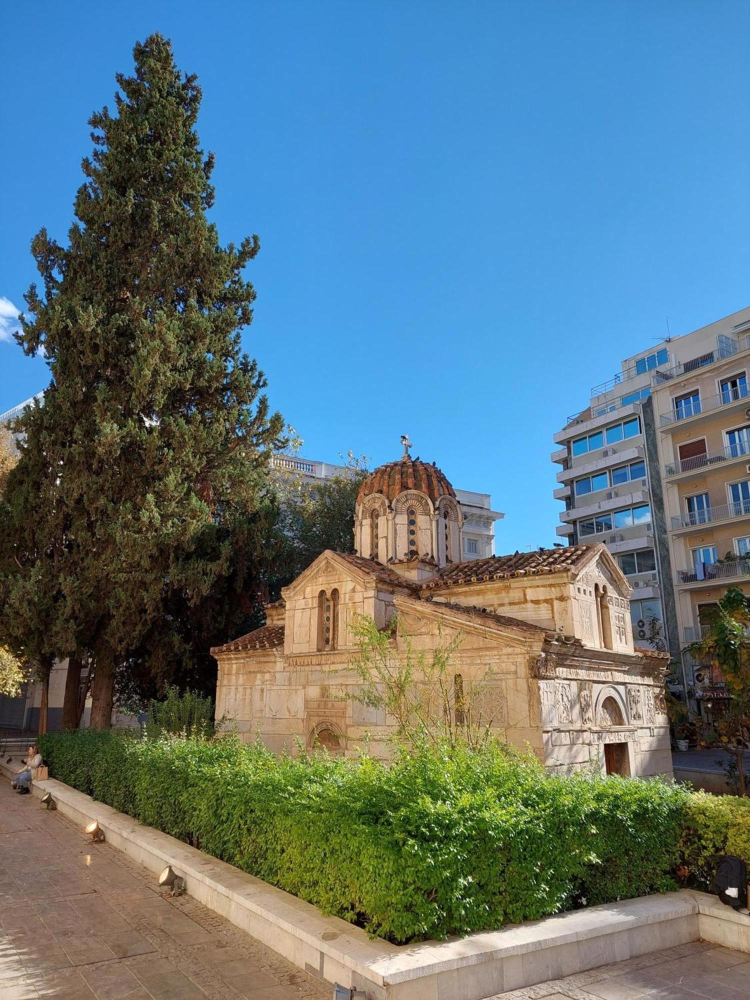 Elegant Apartment Under The Acropolis Atenas Exterior foto