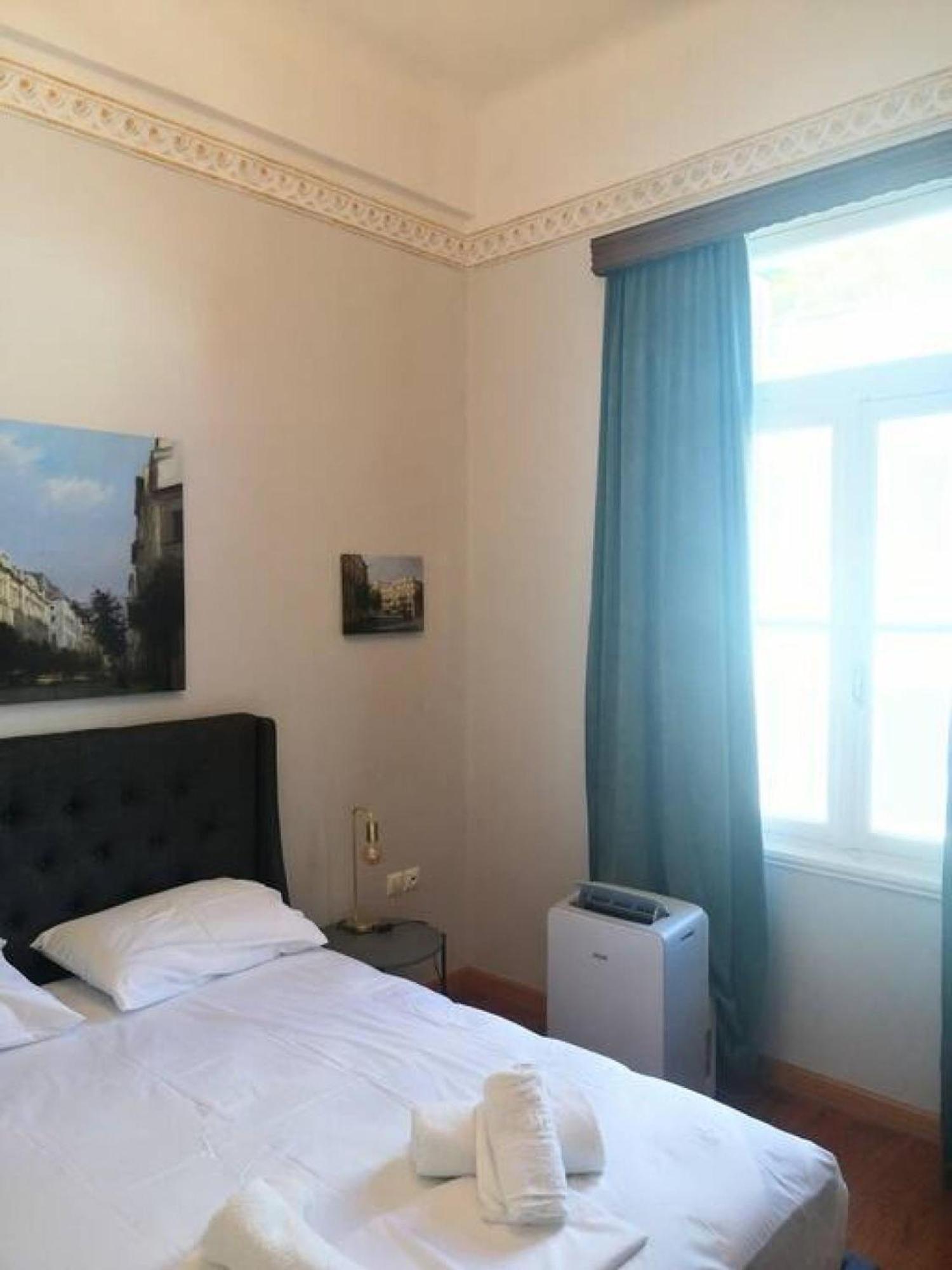 Elegant Apartment Under The Acropolis Atenas Exterior foto